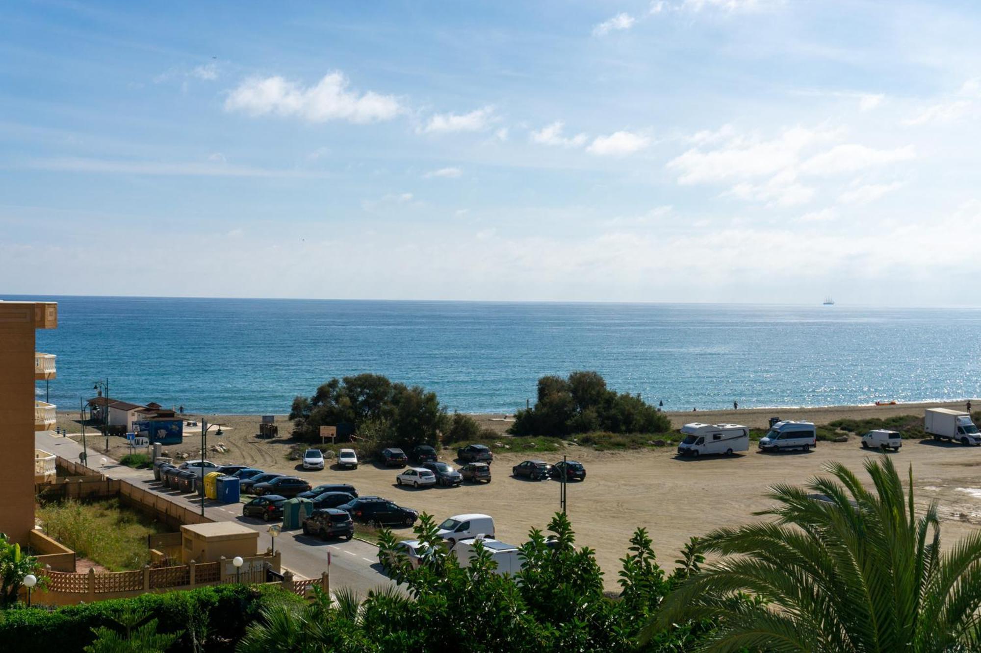 Beach Apartment Guadalmar Málaga Exterior foto